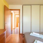 Charming Orange With Private Pool And Garden Oasis * Tar-Vabriga