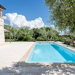 Charming Orange With Private Pool And Garden Oasis * Tar-Vabriga