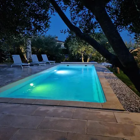 Charming Orange With Private Pool And Garden Oasis Apartament Tar-Vabriga